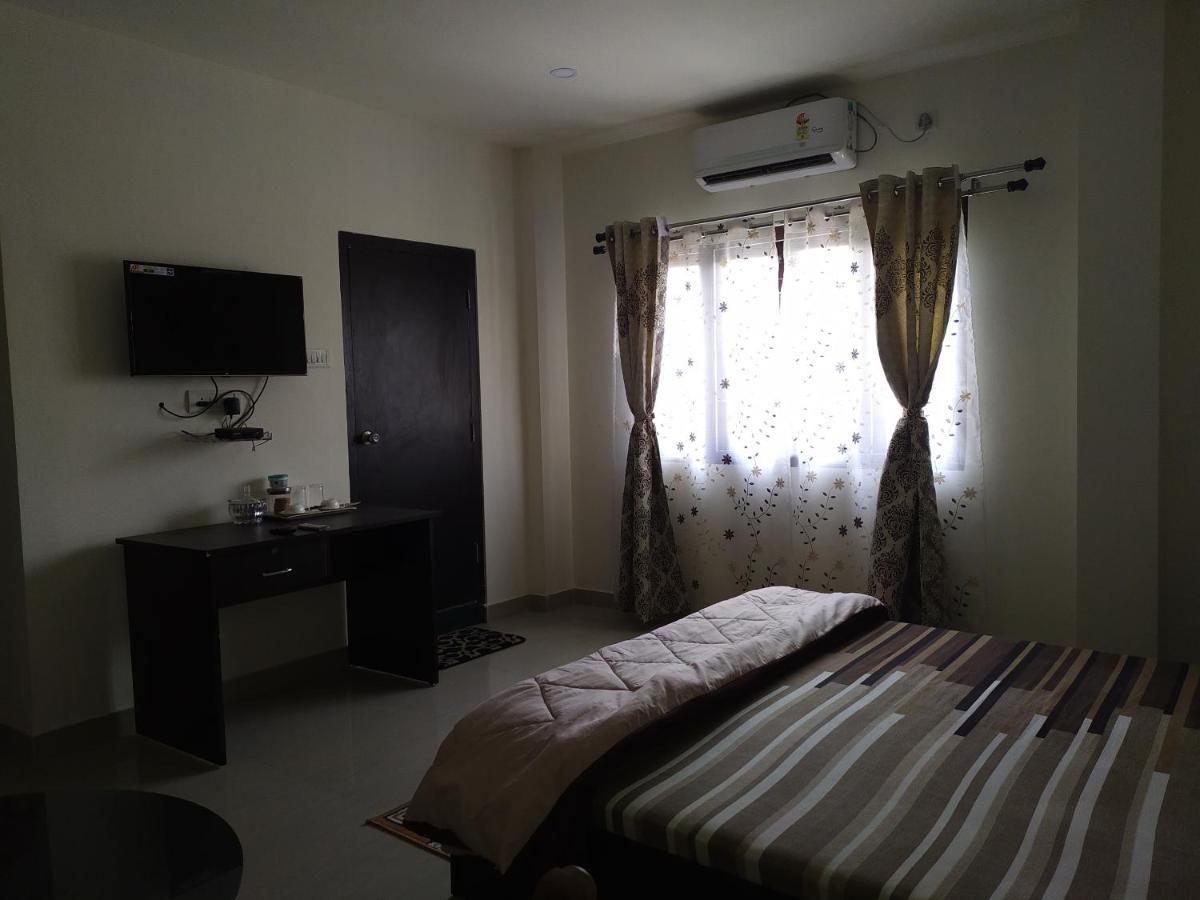 Alpanest Apartamento Guwahati Exterior foto